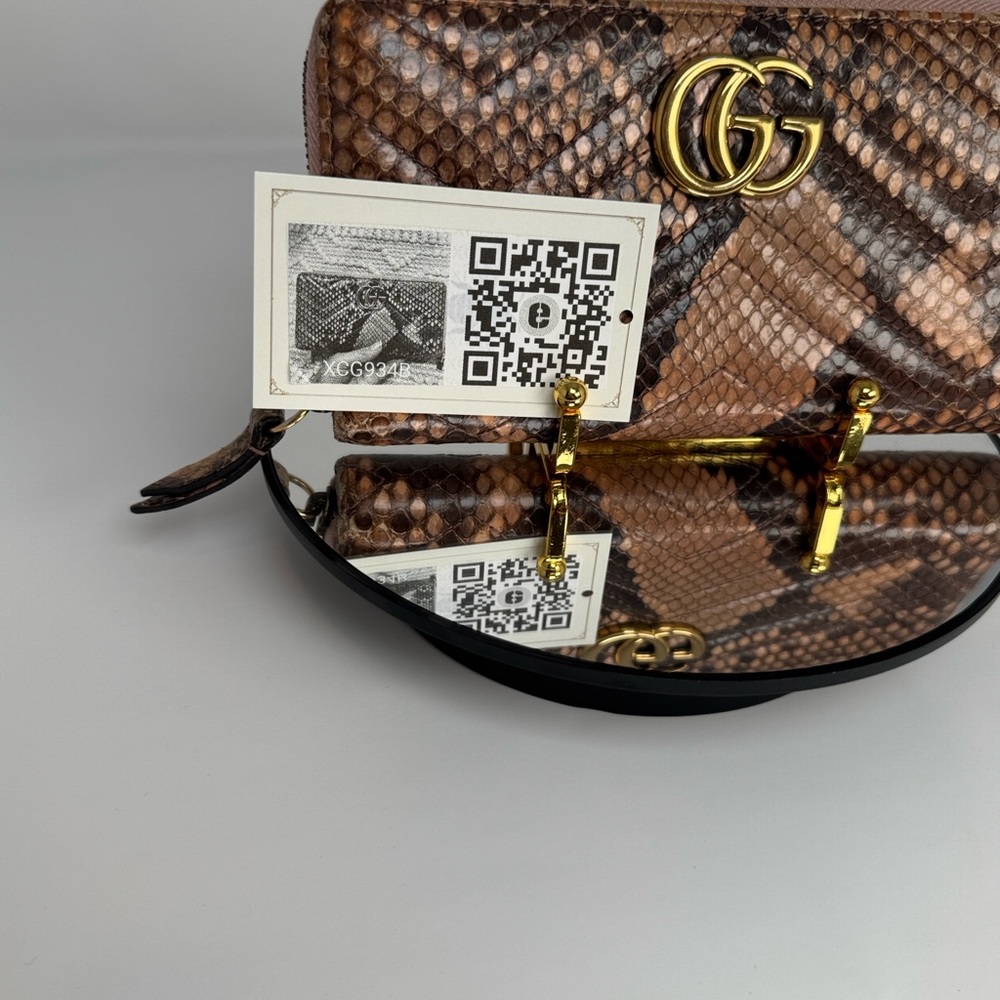 Authentic Gucci GG Marmont Python Wallet - Picture 10 of 10